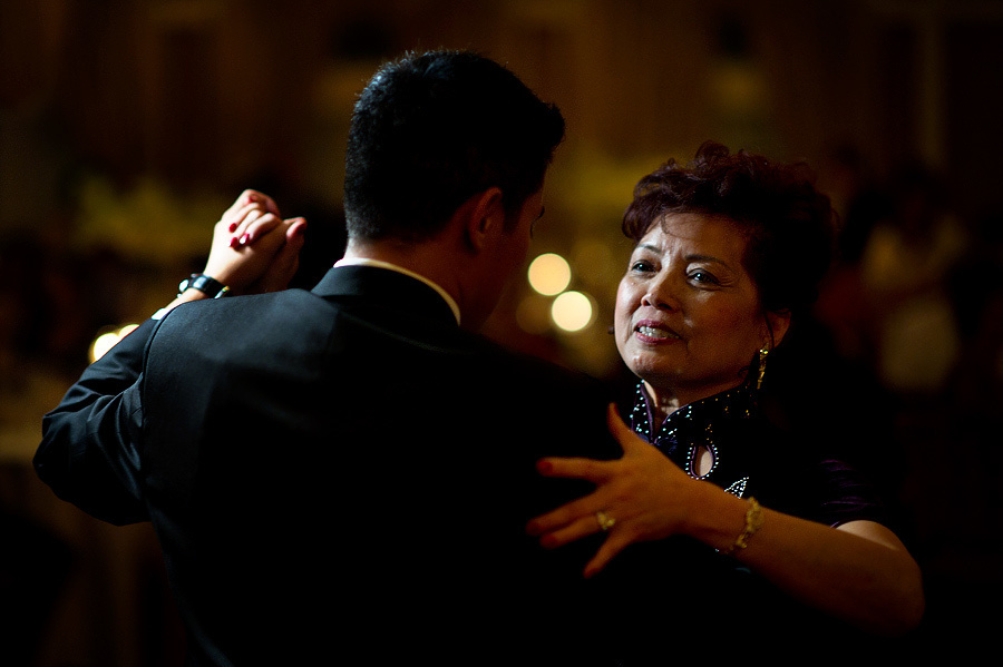 Steven & Florence – 09/19/2010. Emin Kuliyev — Award-Winning Wedding Photojournalist NYC & USA | Best Wedding Photographer Known for Candid, Timeless Moments