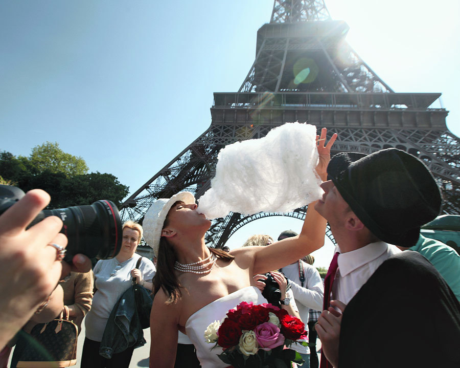 My Wedding Photography Workshops in Paris 18-21 April, 2011 – Behind t. Emin Kuliyev — Award-Winning Wedding Photojournalist NYC & USA | Best Wedding Photographer Known for Candid, Timeless Moments