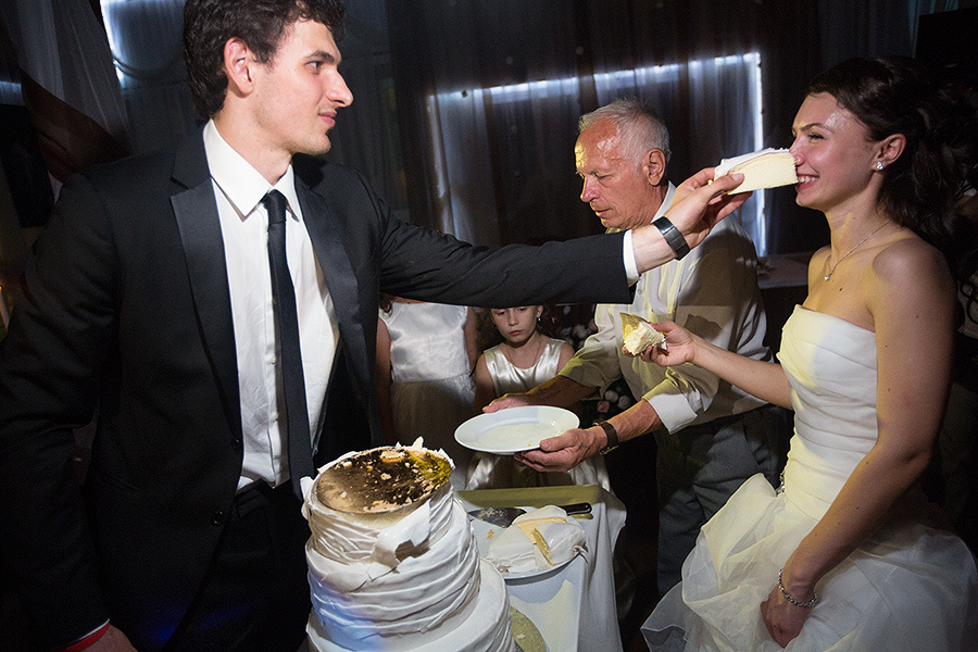 Ksenia & Artem  – Yaroslavl (Russia) 14.07.12. Emin Kuliyev — Award-Winning Wedding Photojournalist NYC & USA | Best Wedding Photographer Known for Candid, Timeless Moments