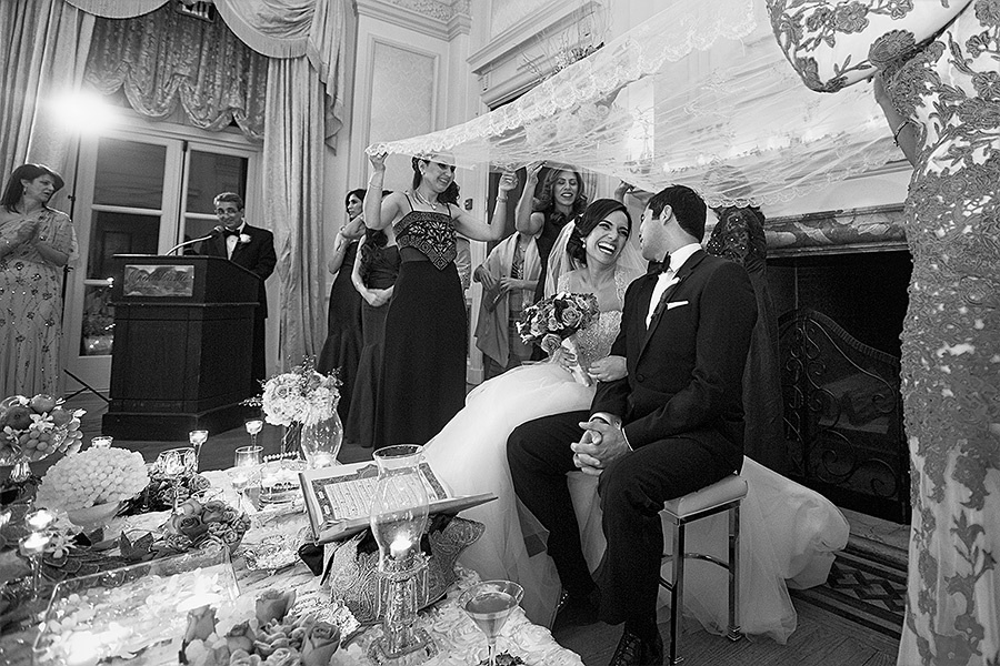 Niloufar & Ali –  – 11/28/2014 –  Oheka Castle,Huntington, NY. Emin Kuliyev — Award-Winning Wedding Photojournalist NYC & USA | Best Wedding Photographer Known for Candid, Timeless Moments