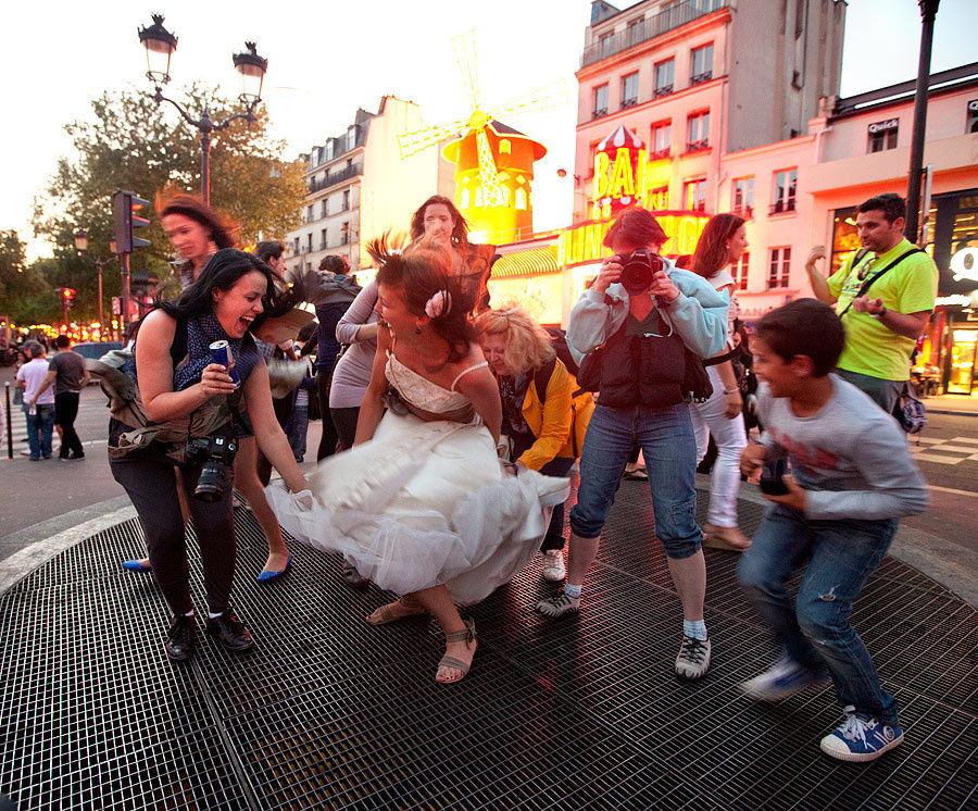 My Wedding Photography Workshops in Paris 18-21 April, 2011 – Behind t. Emin Kuliyev — Award-Winning Wedding Photojournalist NYC & USA | Best Wedding Photographer Known for Candid, Timeless Moments