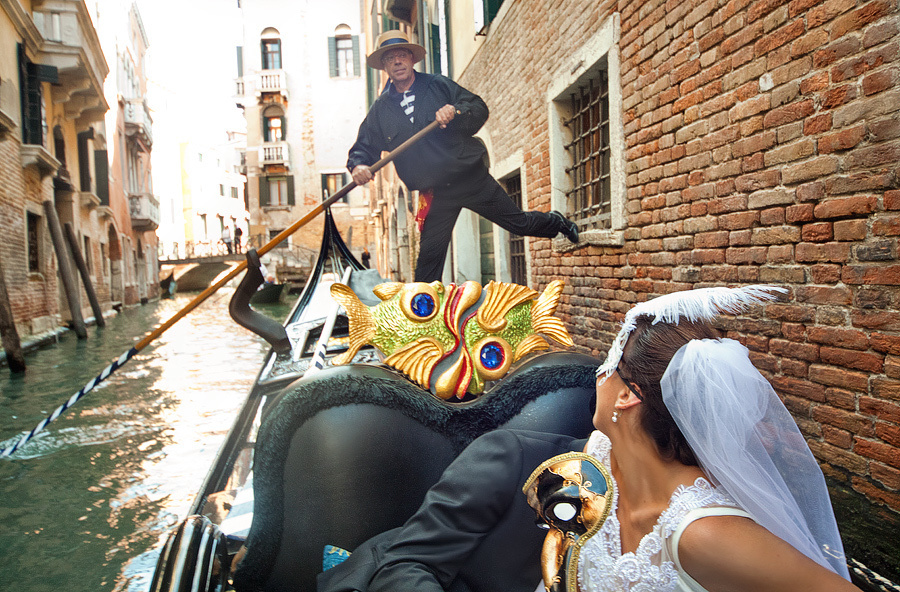 My Wedding Photography Workshop in Europe 27-30 September, 2010 – Behi. Emin Kuliyev — Award-Winning Wedding Photojournalist NYC & USA | Best Wedding Photographer Known for Candid, Timeless Moments