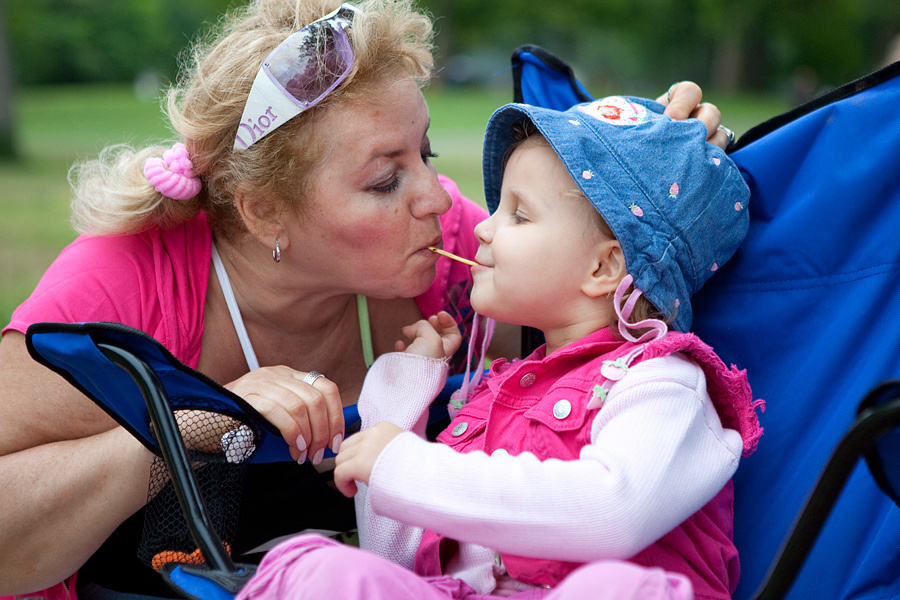 My family (Victoria’s Birthday) – July 11, 2009. Emin Kuliyev — Award-Winning Wedding Photojournalist NYC & USA | Best Wedding Photographer Known for Candid, Timeless Moments