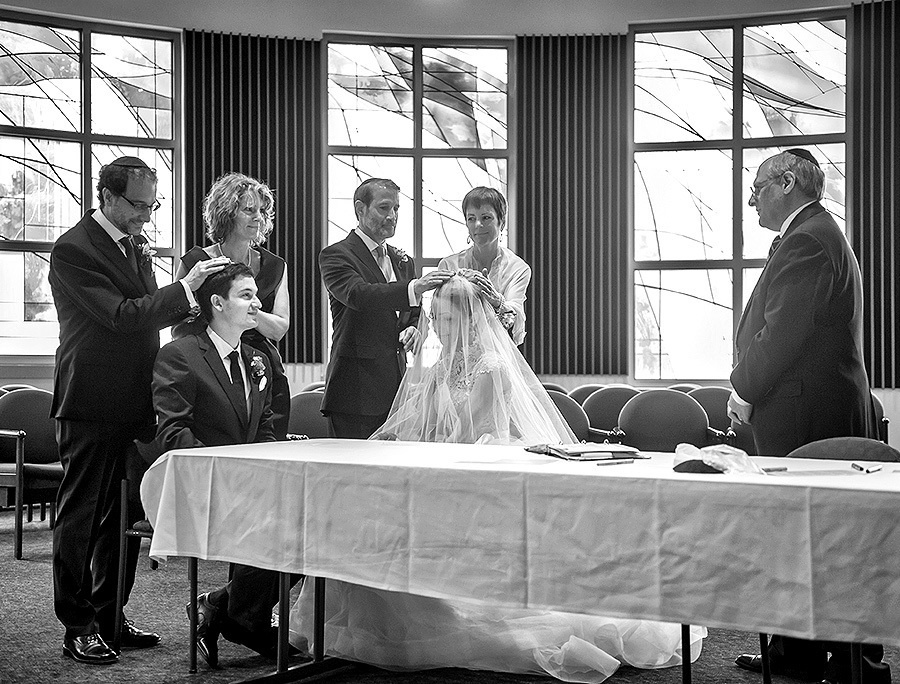 Genevieve & Josh– June 3rd,2012 – Minneapolis (Minnesota). Emin Kuliyev — Award-Winning Wedding Photojournalist NYC & USA | Best Wedding Photographer Known for Candid, Timeless Moments