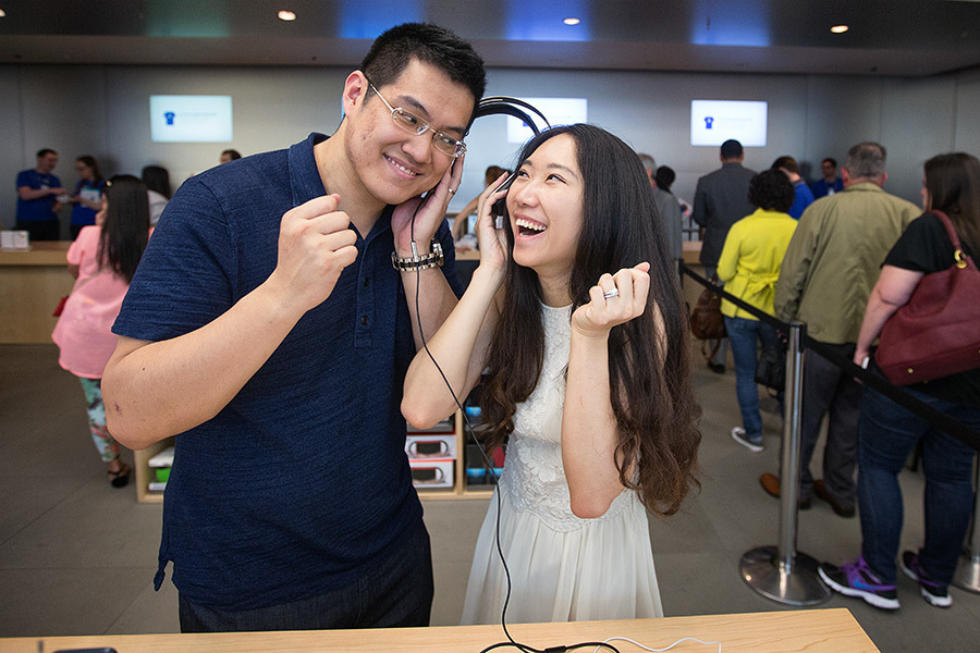 Shixin & Fei  –  E-Session (May, 16th, 2013). Emin Kuliyev — Award-Winning Wedding Photojournalist NYC & USA | Best Wedding Photographer Known for Candid, Timeless Moments