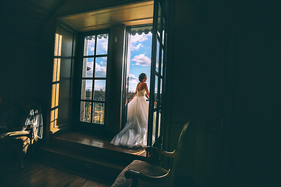 Niloufar & Ali –  – 11/28/2014 –  Oheka Castle,Huntington, NY. Emin Kuliyev — Award-Winning Wedding Photojournalist NYC & USA | Best Wedding Photographer Known for Candid, Timeless Moments