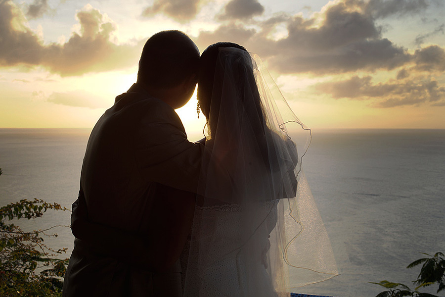 My first Destination Wedding (St.Lucia) – Thomas & Tennille (02/27/09). Emin Kuliyev — Award-Winning Wedding Photojournalist NYC & USA | Best Wedding Photographer Known for Candid, Timeless Moments
