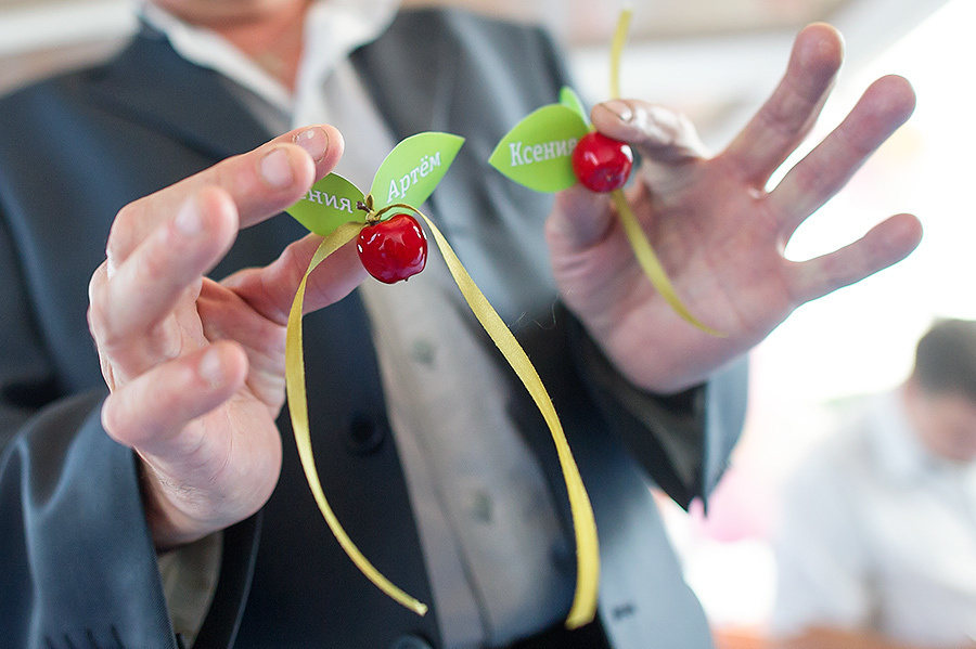 Ksenia & Artem  – Yaroslavl (Russia) 14.07.12. Emin Kuliyev — Award-Winning Wedding Photojournalist NYC & USA | Best Wedding Photographer Known for Candid, Timeless Moments