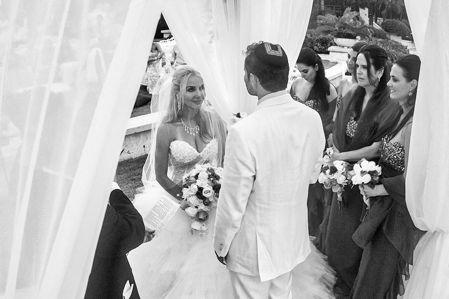 David & Leila (Puerto Rico) – Day 2 (July 27, 2013) Wedding day. Emin Kuliyev — Award-Winning Wedding Photojournalist NYC & USA | Best Wedding Photographer Known for Candid, Timeless Moments