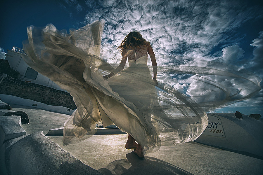 My Wedding Photography Workshop on Santorini –  November, 2014. Emin Kuliyev — Award-Winning Wedding Photojournalist NYC & USA | Best Wedding Photographer Known for Candid, Timeless Moments