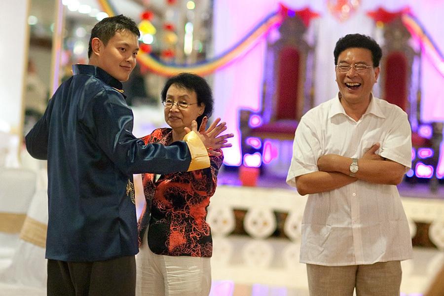 Sheela & Yuang – Wedding (day one) 08/07/2009. Emin Kuliyev — Award-Winning Wedding Photojournalist NYC & USA | Best Wedding Photographer Known for Candid, Timeless Moments