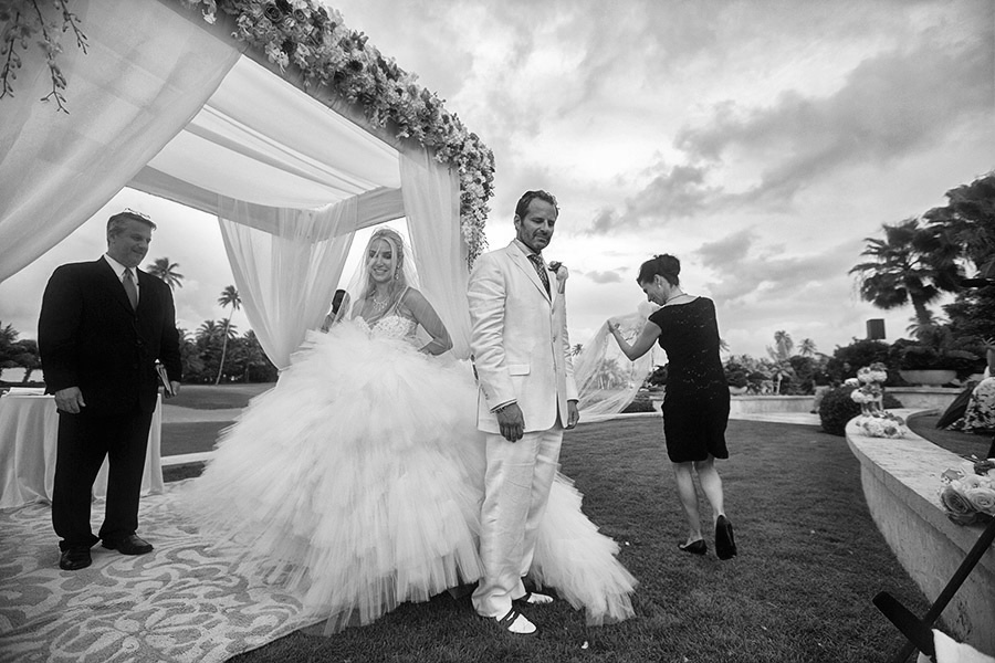 David & Leila (Puerto Rico) – Day 2 (July 27, 2013) Wedding day. Emin Kuliyev — Award-Winning Wedding Photojournalist NYC & USA | Best Wedding Photographer Known for Candid, Timeless Moments