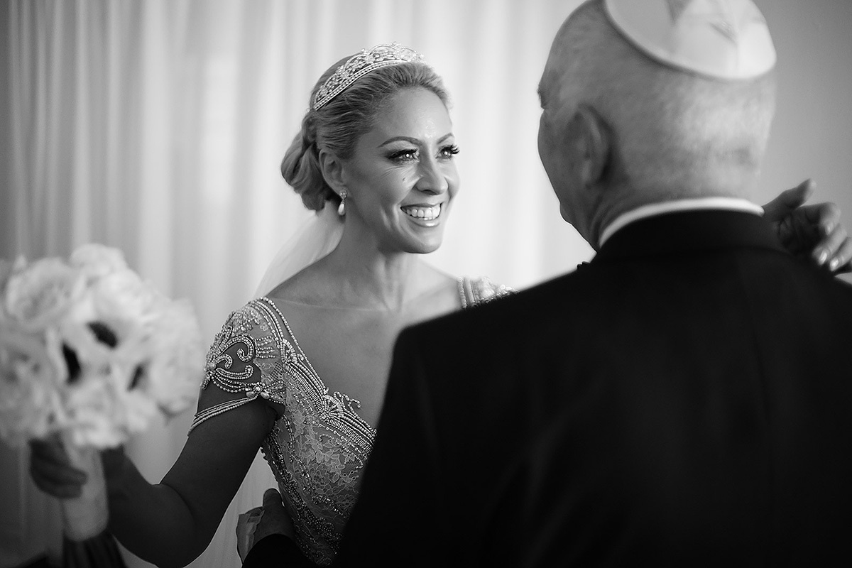 Evan & Hensi 09.24.2017 –  620 5th Ave Garden Loft And Rooftop. Emin Kuliyev — Award-Winning Wedding Photojournalist NYC & USA | Best Wedding Photographer Known for Candid, Timeless Moments