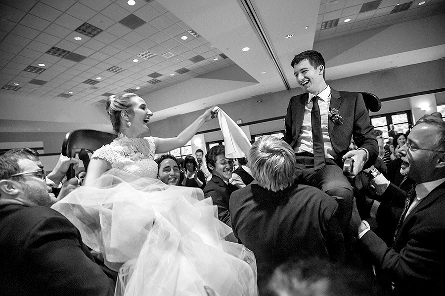 Genevieve & Josh– June 3rd,2012 – Minneapolis (Minnesota). Emin Kuliyev — Award-Winning Wedding Photojournalist NYC & USA | Best Wedding Photographer Known for Candid, Timeless Moments
