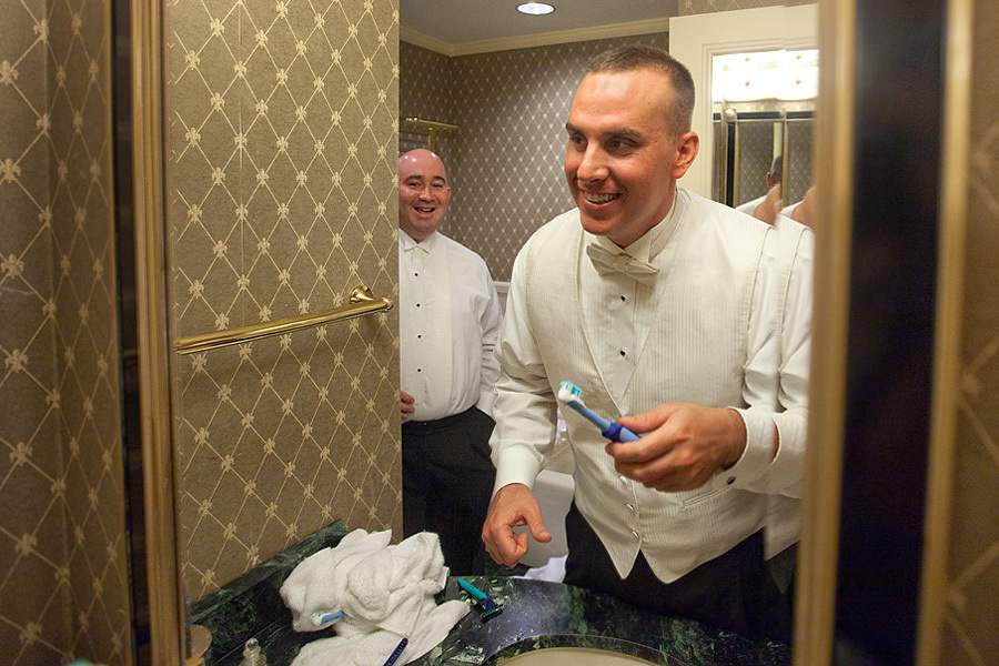 Matthew & Elizabeth – Wedding – 08/15/2009. Emin Kuliyev — Award-Winning Wedding Photojournalist NYC & USA | Best Wedding Photographer Known for Candid, Timeless Moments