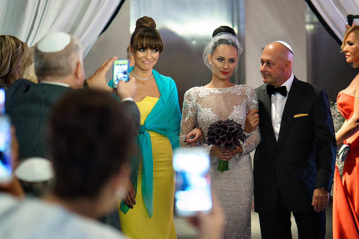 Julia & Pavel – 9/4/2016. Emin Kuliyev — Award-Winning Wedding Photojournalist NYC & USA | Best Wedding Photographer Known for Candid, Timeless Moments