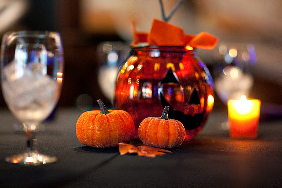 Rona & Charles (October 24, 2009) Halloween wedding – Saint Louis, Mis. Emin Kuliyev — Award-Winning Wedding Photojournalist NYC & USA | Best Wedding Photographer Known for Candid, Timeless Moments