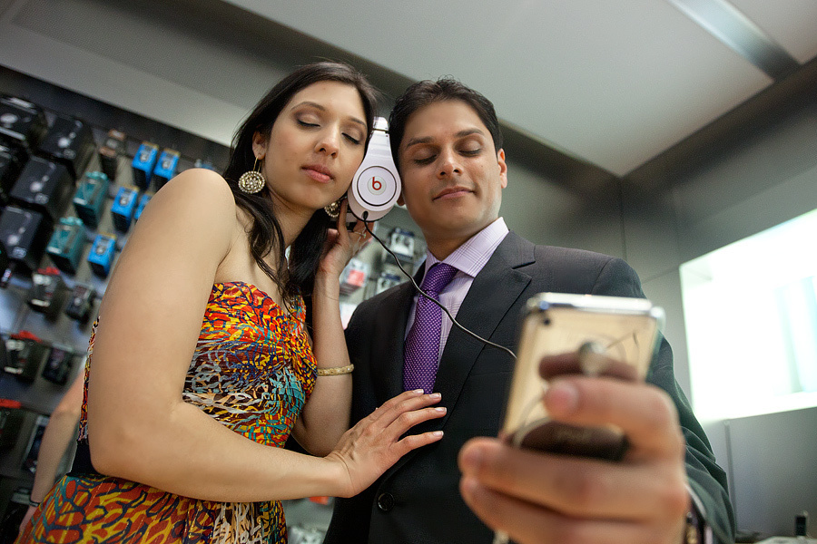 Pooja & Amit – E-Session (April, 25th, 2011). Emin Kuliyev — Award-Winning Wedding Photojournalist NYC & USA | Best Wedding Photographer Known for Candid, Timeless Moments