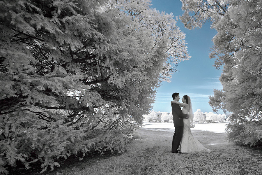 Steven & Florence – 09/19/2010. Emin Kuliyev — Award-Winning Wedding Photojournalist NYC & USA | Best Wedding Photographer Known for Candid, Timeless Moments