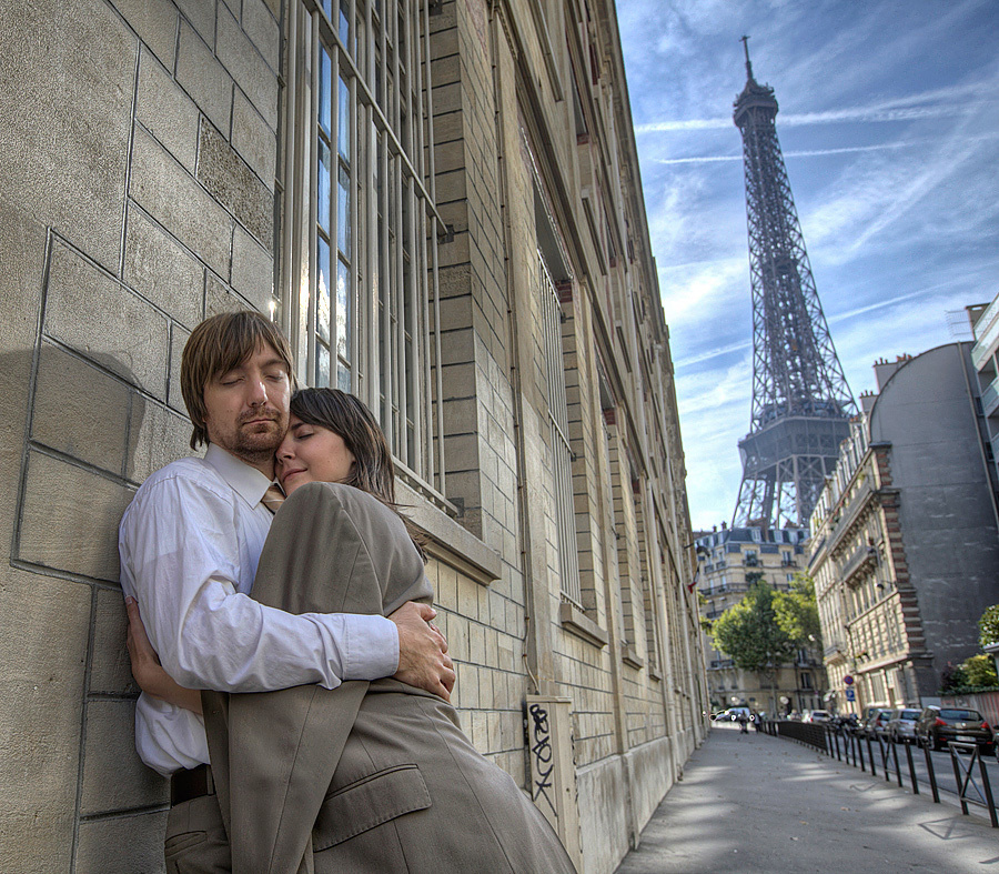 Masha & Andrey – October 3rd, 2009 – Paris (France). Emin Kuliyev — Award-Winning Wedding Photojournalist NYC & USA | Best Wedding Photographer Known for Candid, Timeless Moments