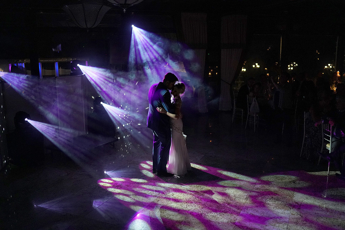 Noel & Adam – June 24th, 2017 (The Shadowbrook). Emin Kuliyev — Award-Winning Wedding Photojournalist NYC & USA | Best Wedding Photographer Known for Candid, Timeless Moments