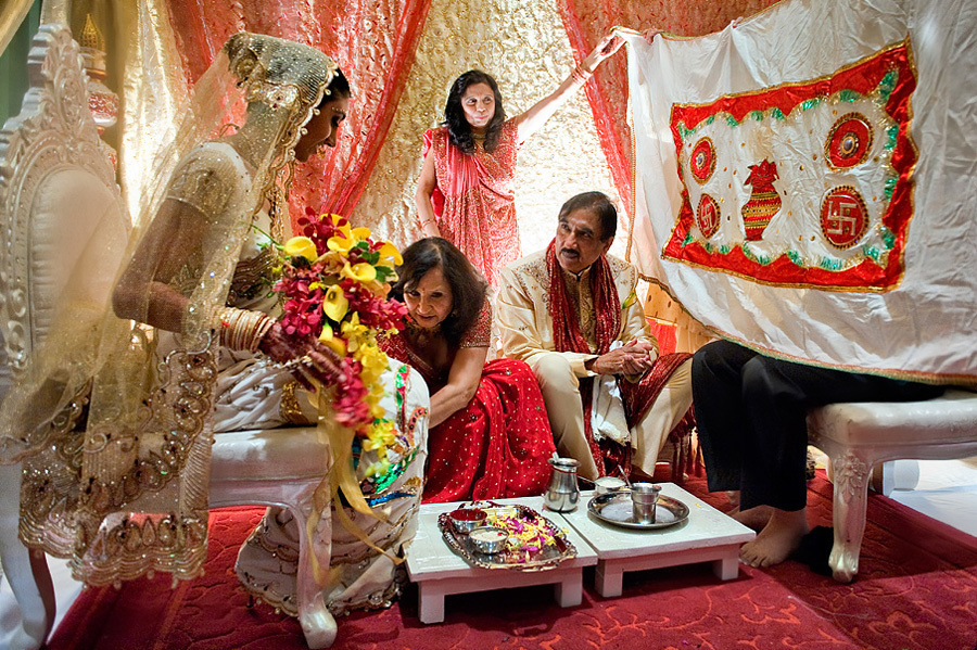 Sheela & Yuang – Wedding (day two) 08/08/2009. Emin Kuliyev — Award-Winning Wedding Photojournalist NYC & USA | Best Wedding Photographer Known for Candid, Timeless Moments