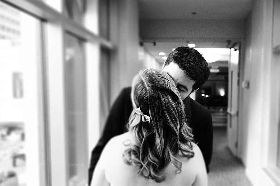 Emily & Kyle – (September 28th, 2013). Emin Kuliyev — Award-Winning Wedding Photojournalist NYC & USA | Best Wedding Photographer Known for Candid, Timeless Moments