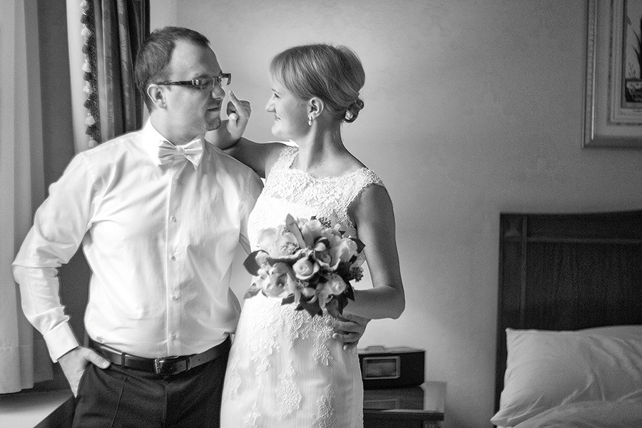 Ira & Sergey – September 18th, 2012. Emin Kuliyev — Award-Winning Wedding Photojournalist NYC & USA | Best Wedding Photographer Known for Candid, Timeless Moments