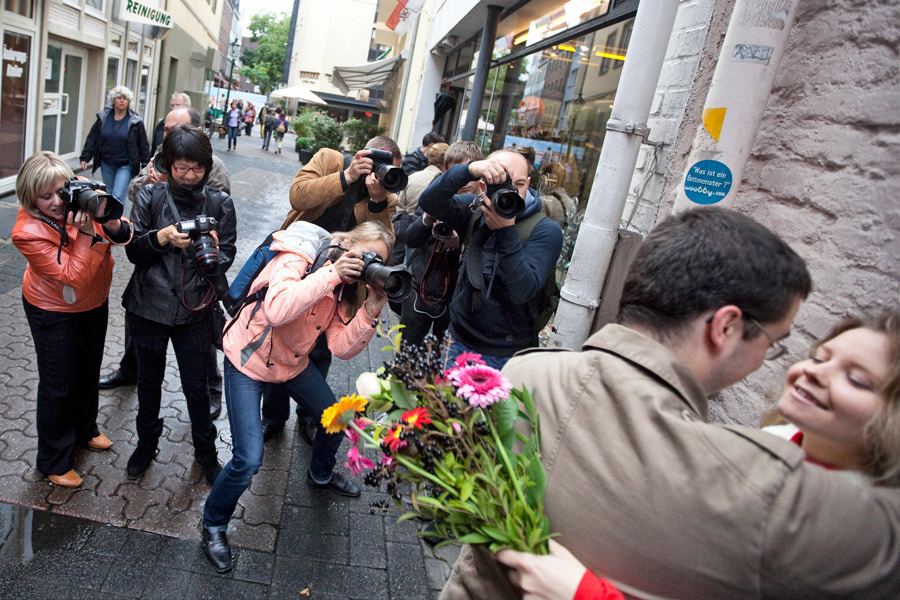My Workshop in Düsseldorf (Germany) – Behind the scene. Emin Kuliyev — Award-Winning Wedding Photojournalist NYC & USA | Best Wedding Photographer Known for Candid, Timeless Moments