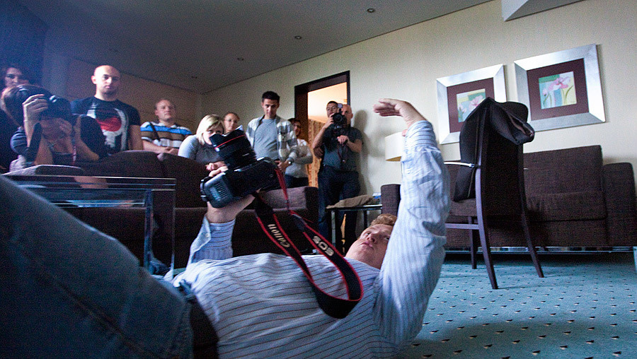 My Workshop in Düsseldorf (Germany) – Behind the scene. Emin Kuliyev — Award-Winning Wedding Photojournalist NYC & USA | Best Wedding Photographer Known for Candid, Timeless Moments