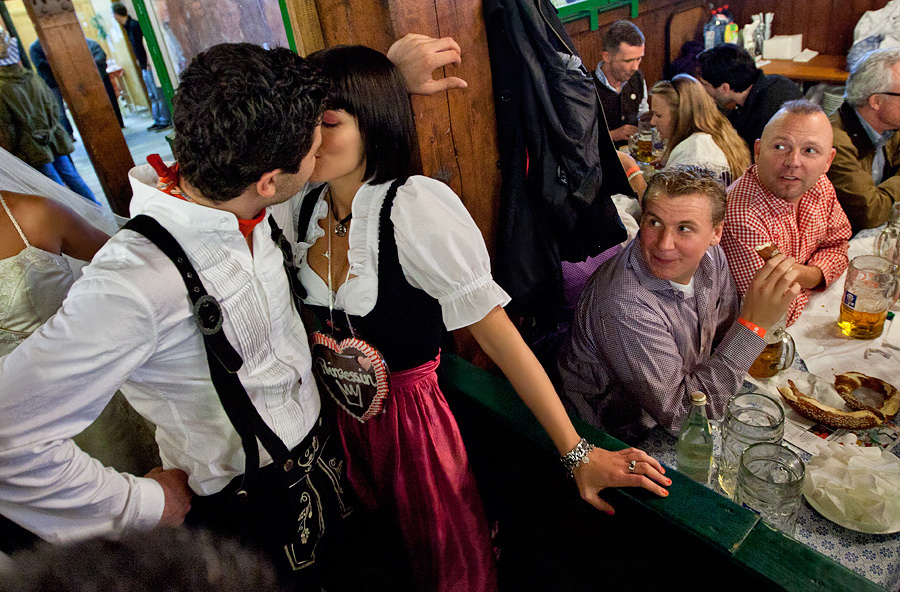 My Wedding Photography Workshop in Europe 27-30 September, 2010 – Behi. Emin Kuliyev — Award-Winning Wedding Photojournalist NYC & USA | Best Wedding Photographer Known for Candid, Timeless Moments