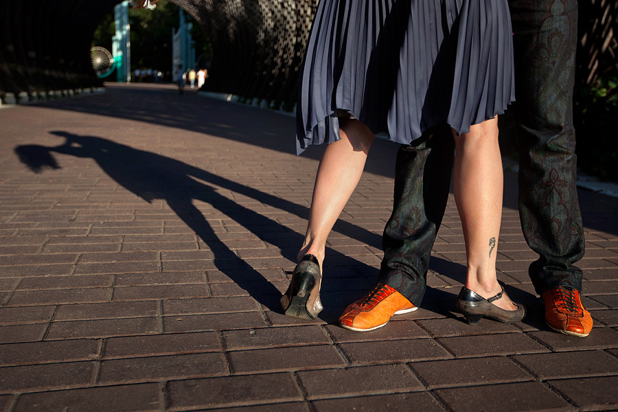 Liliya & Vova – Love Story (Moscow, Russia) – June 12th, 2010. Emin Kuliyev — Award-Winning Wedding Photojournalist NYC & USA | Best Wedding Photographer Known for Candid, Timeless Moments