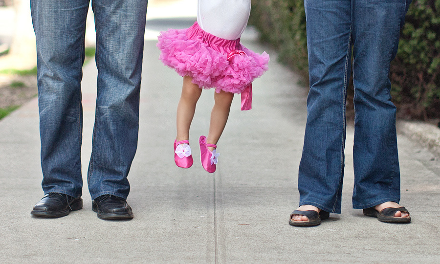 Family Photosession – Nilofar,Farhad and Lily. Emin Kuliyev — Award-Winning Wedding Photojournalist NYC & USA | Best Wedding Photographer Known for Candid, Timeless Moments