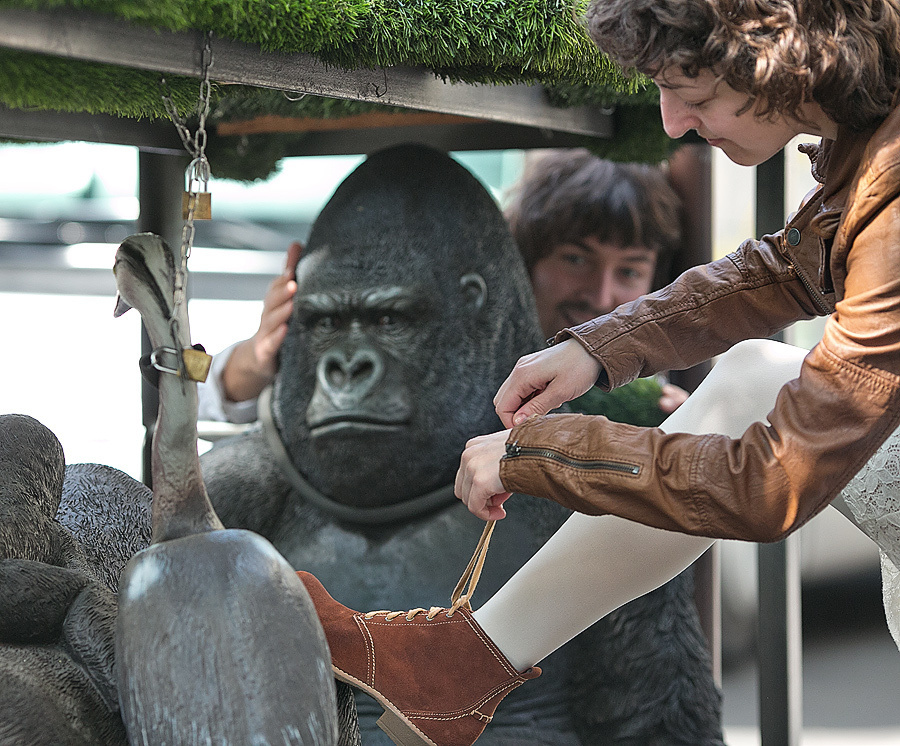 Vanya & Olya – Love story from Paris (4.13.2012). Emin Kuliyev — Award-Winning Wedding Photojournalist NYC & USA | Best Wedding Photographer Known for Candid, Timeless Moments