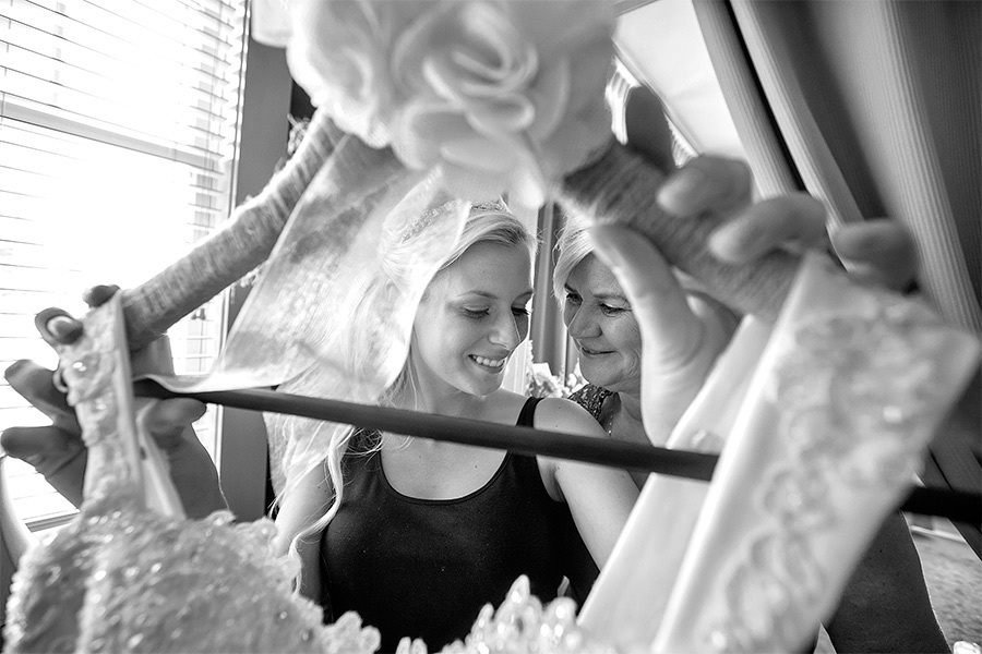 Martina & Stephen 7-6-13 (Methuen, MA). Emin Kuliyev — Award-Winning Wedding Photojournalist NYC & USA | Best Wedding Photographer Known for Candid, Timeless Moments