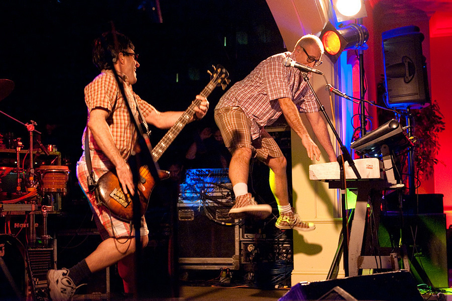 Tiffany & Jake (Wedding – 02/14/09). Emin Kuliyev — Award-Winning Wedding Photojournalist NYC & USA | Best Wedding Photographer Known for Candid, Timeless Moments