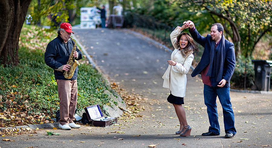 Connie & Bryan – E-Session (November, 6th, 2009). Emin Kuliyev — Award-Winning Wedding Photojournalist NYC & USA | Best Wedding Photographer Known for Candid, Timeless Moments