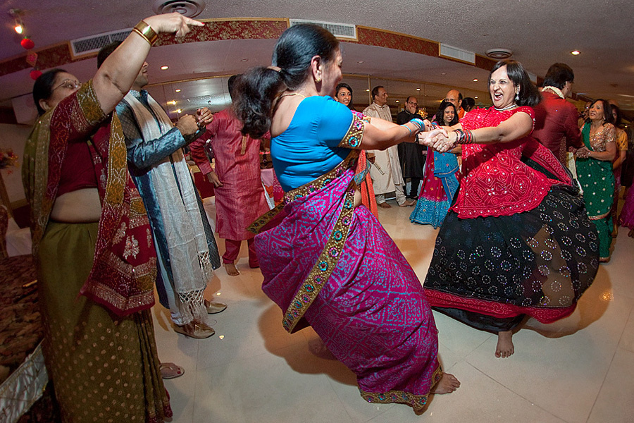 Sheela & Yuang – Wedding (day one) 08/07/2009. Emin Kuliyev — Award-Winning Wedding Photojournalist NYC & USA | Best Wedding Photographer Known for Candid, Timeless Moments