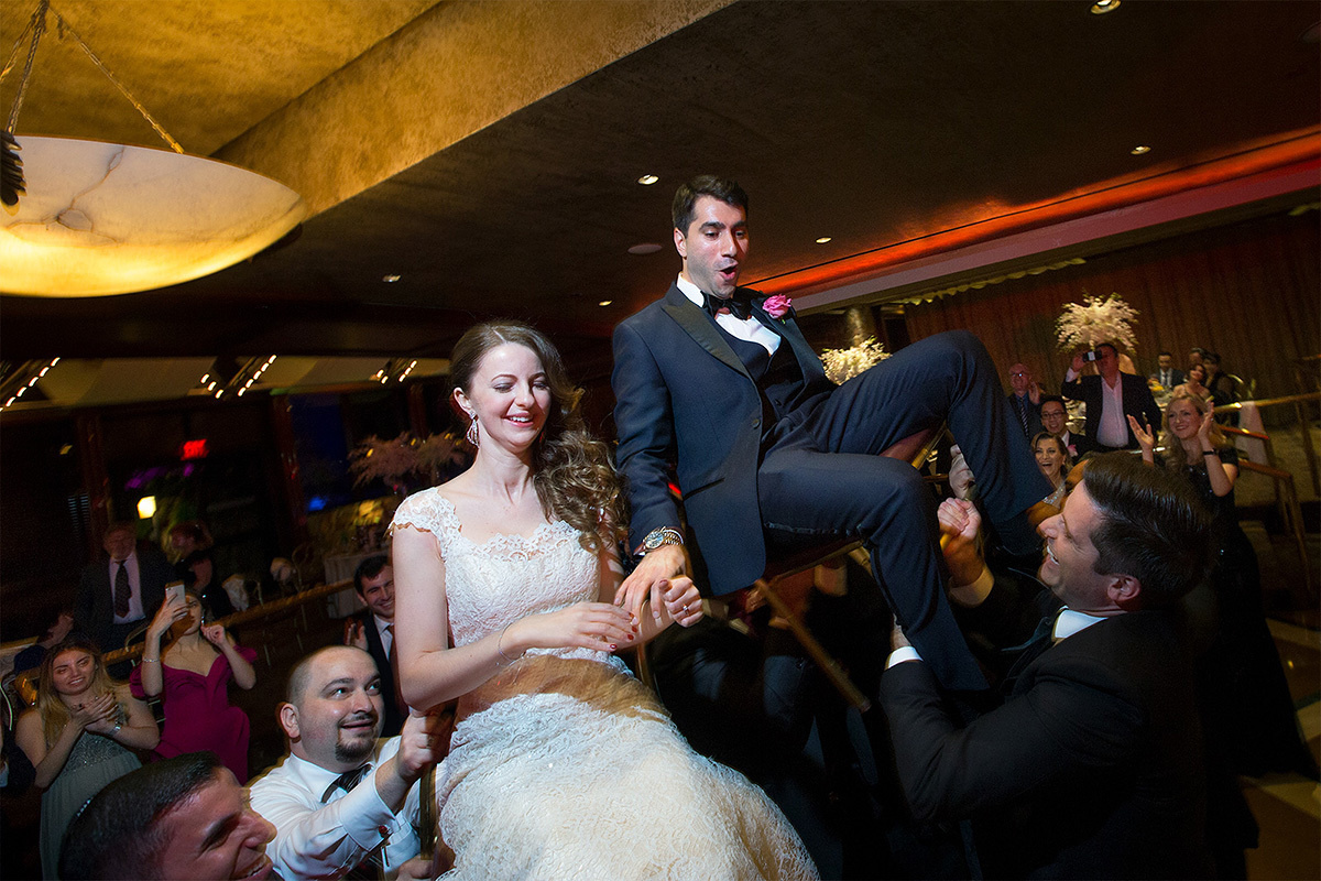 Ernest  and Jena – 8.27.2017 – Crest Hollow Country club. Emin Kuliyev — Award-Winning Wedding Photojournalist NYC & USA | Best Wedding Photographer Known for Candid, Timeless Moments