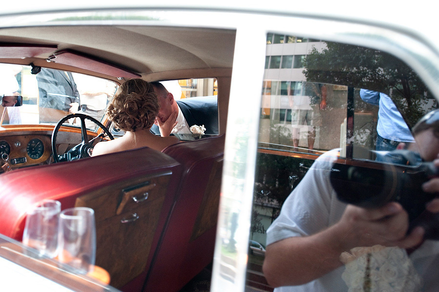 Matthew & Elizabeth – Wedding – 08/15/2009. Emin Kuliyev — Award-Winning Wedding Photojournalist NYC & USA | Best Wedding Photographer Known for Candid, Timeless Moments