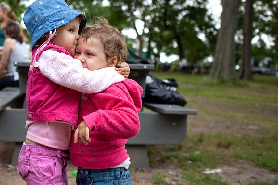 My family (Victoria’s Birthday) – July 11, 2009. Emin Kuliyev — Award-Winning Wedding Photojournalist NYC & USA | Best Wedding Photographer Known for Candid, Timeless Moments