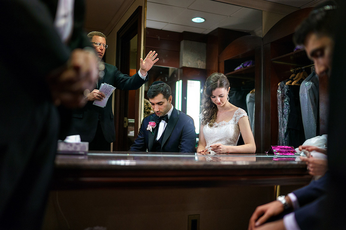 Ernest  and Jena – 8.27.2017 – Crest Hollow Country club. Emin Kuliyev — Award-Winning Wedding Photojournalist NYC & USA | Best Wedding Photographer Known for Candid, Timeless Moments