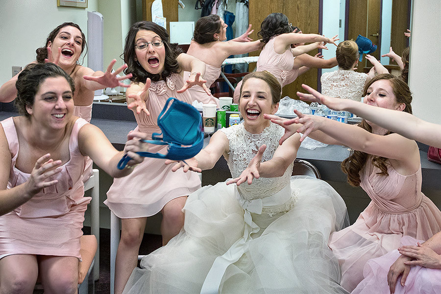 Genevieve & Josh– June 3rd,2012 – Minneapolis (Minnesota). Emin Kuliyev — Award-Winning Wedding Photojournalist NYC & USA | Best Wedding Photographer Known for Candid, Timeless Moments