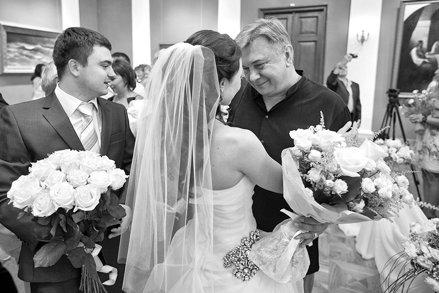 Ksenia & Artem  – Yaroslavl (Russia) 14.07.12. Emin Kuliyev — Award-Winning Wedding Photojournalist NYC & USA | Best Wedding Photographer Known for Candid, Timeless Moments