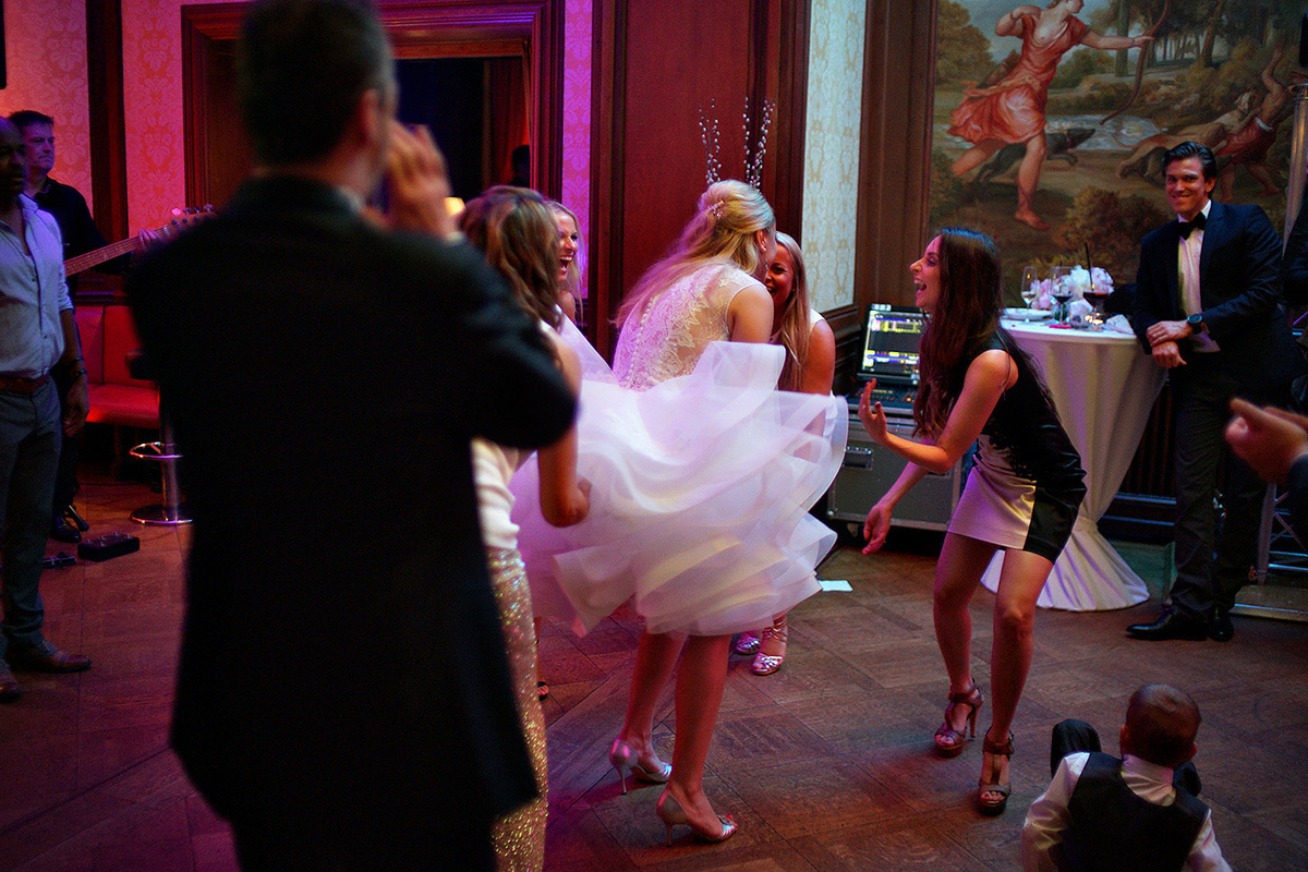 Stella & Shahin  –  Frankfurt (Germany)  6.11.16. Emin Kuliyev — Award-Winning Wedding Photojournalist NYC & USA | Best Wedding Photographer Known for Candid, Timeless Moments