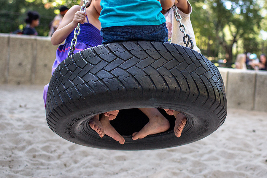 Family Photo Shoot – 08.05.13 (Manhattan, Central Park). Emin Kuliyev — Award-Winning Wedding Photojournalist NYC & USA | Best Wedding Photographer Known for Candid, Timeless Moments