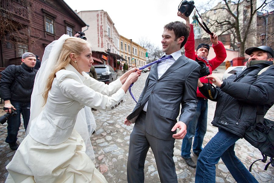 My workshops in Kiev (Ukraine) – 22 and 23 March, 2009. Emin Kuliyev — Award-Winning Wedding Photojournalist NYC & USA | Best Wedding Photographer Known for Candid, Timeless Moments