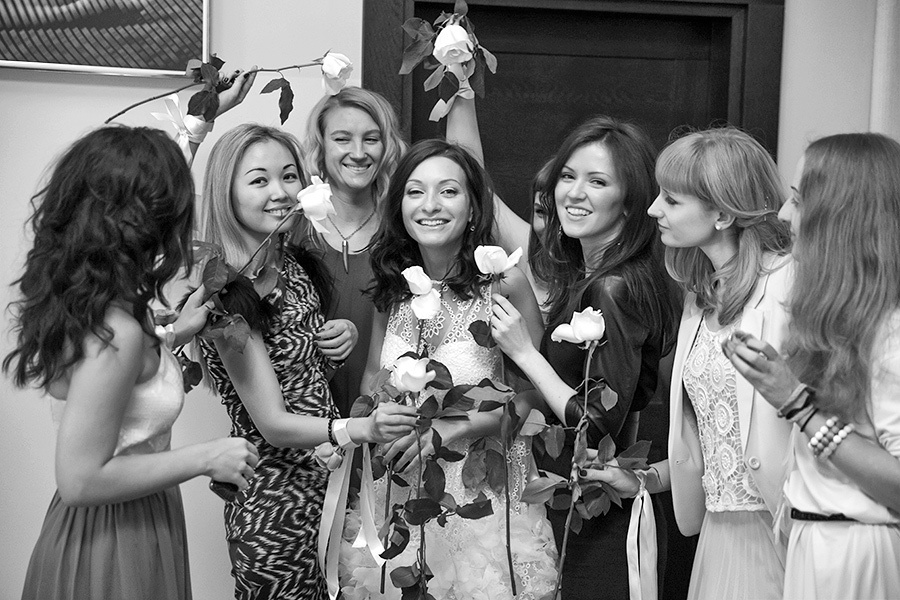 Margo & Alexey – (February, 2nd, 2013) Moscow (Russia). Emin Kuliyev — Award-Winning Wedding Photojournalist NYC & USA | Best Wedding Photographer Known for Candid, Timeless Moments