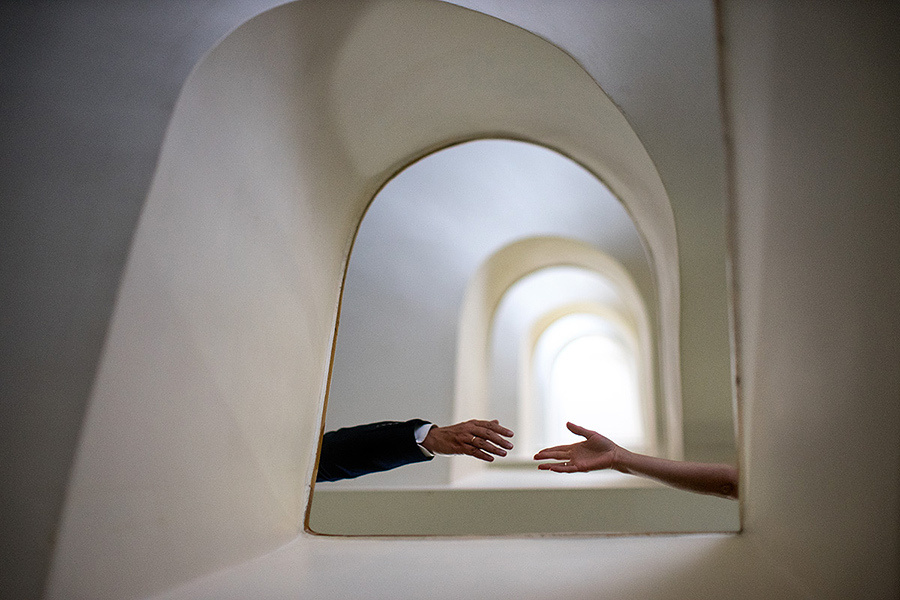 My Wedding Photography Workshop on Santorini –  November, 2014. Emin Kuliyev — Award-Winning Wedding Photojournalist NYC & USA | Best Wedding Photographer Known for Candid, Timeless Moments