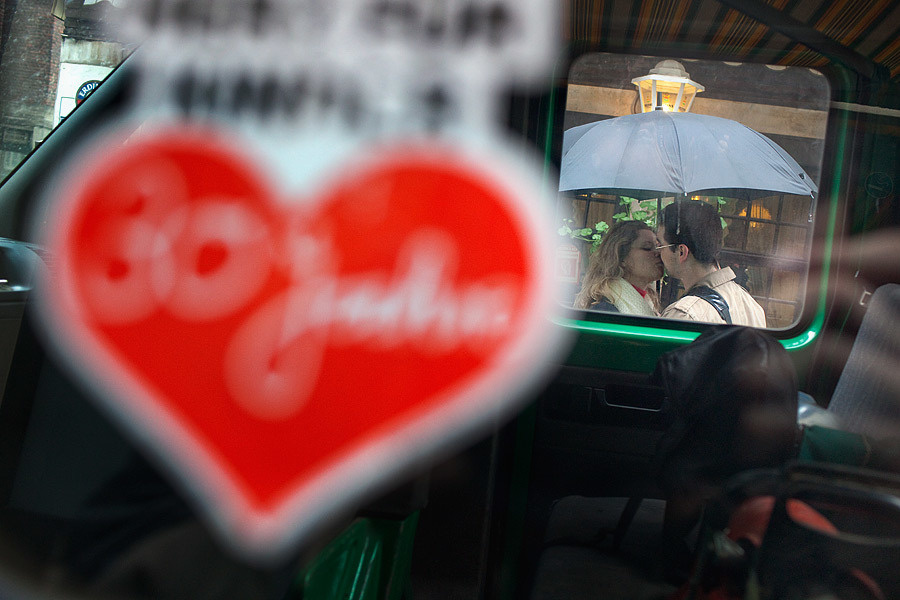 My Workshop in Düsseldorf (Germany) – Behind the scene. Emin Kuliyev — Award-Winning Wedding Photojournalist NYC & USA | Best Wedding Photographer Known for Candid, Timeless Moments